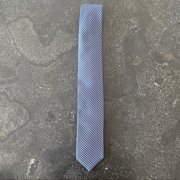 HUGO BOSS Silk Tie - Picture 1 of 6
